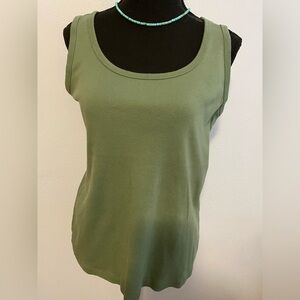 St. John's Bay Green Fitted Tank Top